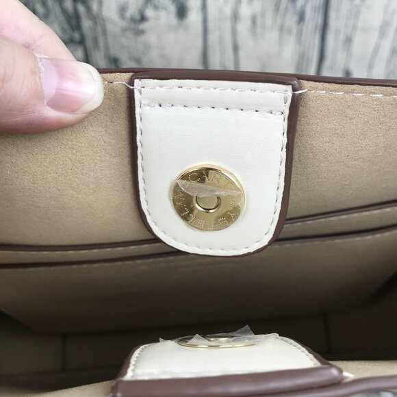 NWT Stella McCartney Logo CrossbodyBag - Picture 9 of 12